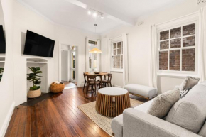 Historic Harbourside Townhouse, Sydney